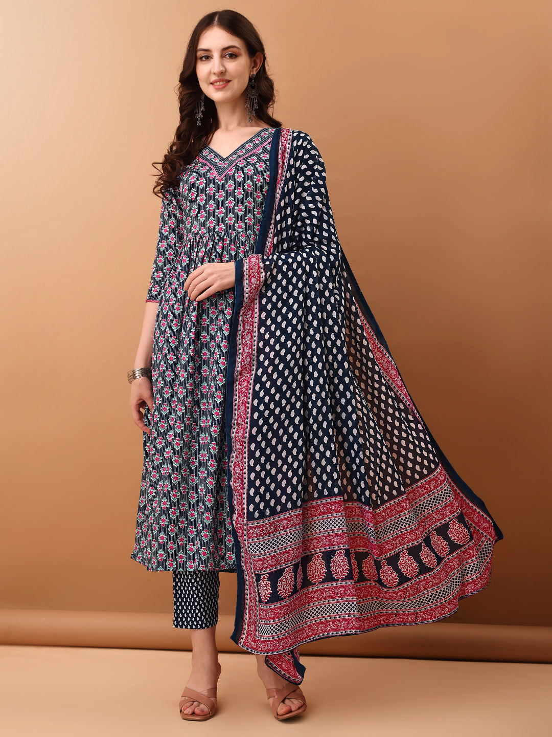 Nyra Cut Ethnic Motifs Printed Kurta with pant & dupatta