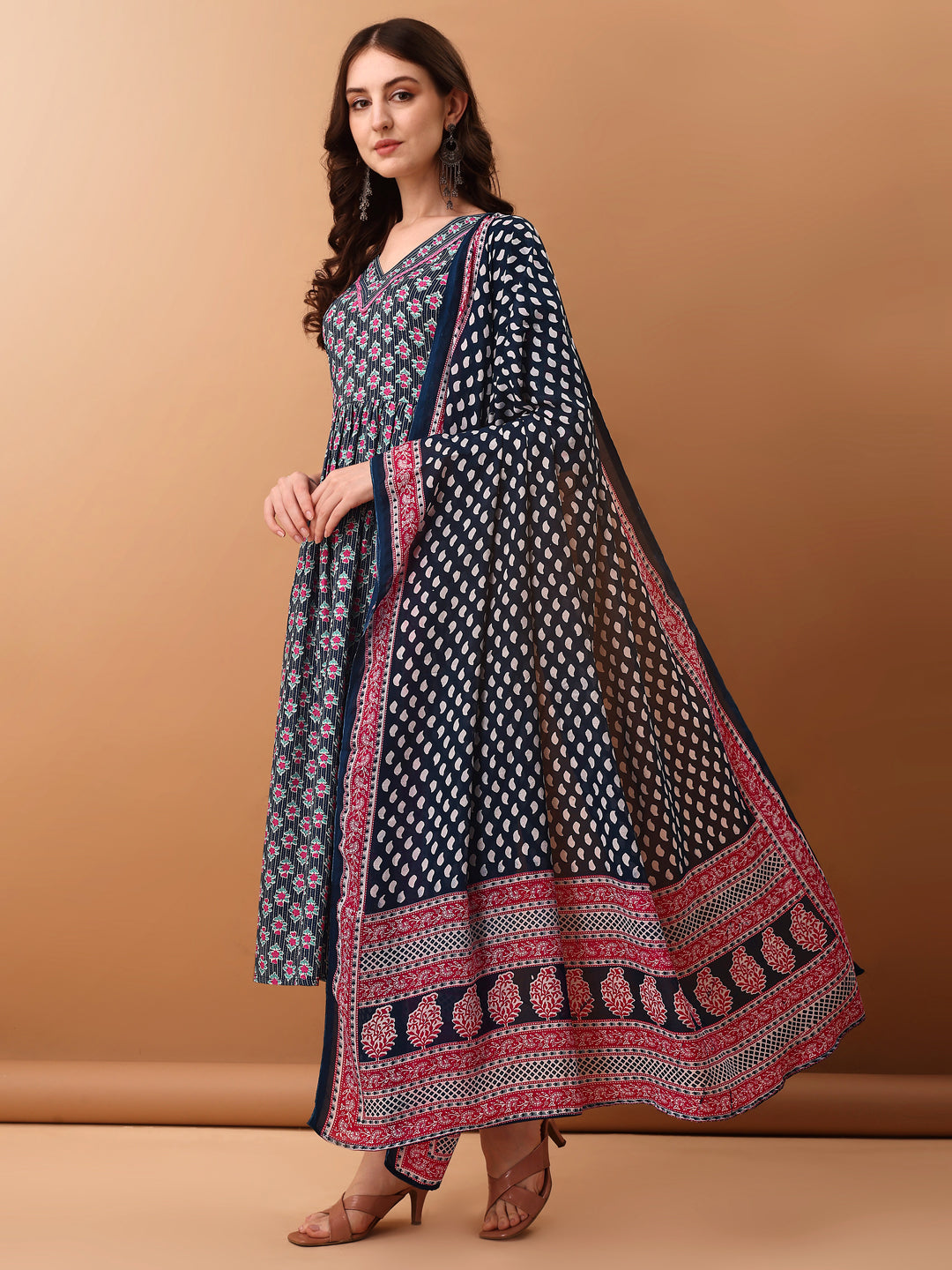 Nyra Cut Ethnic Motifs Printed Kurta with pant & dupatta