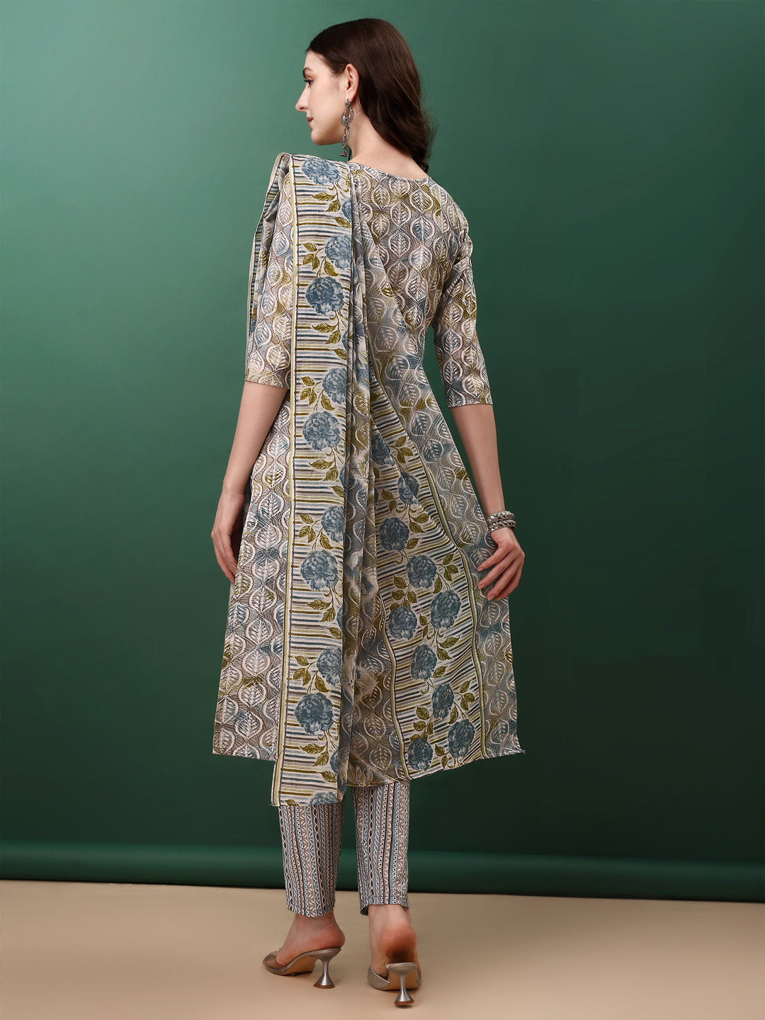 Floral Printed Kurta with pant & dupatta