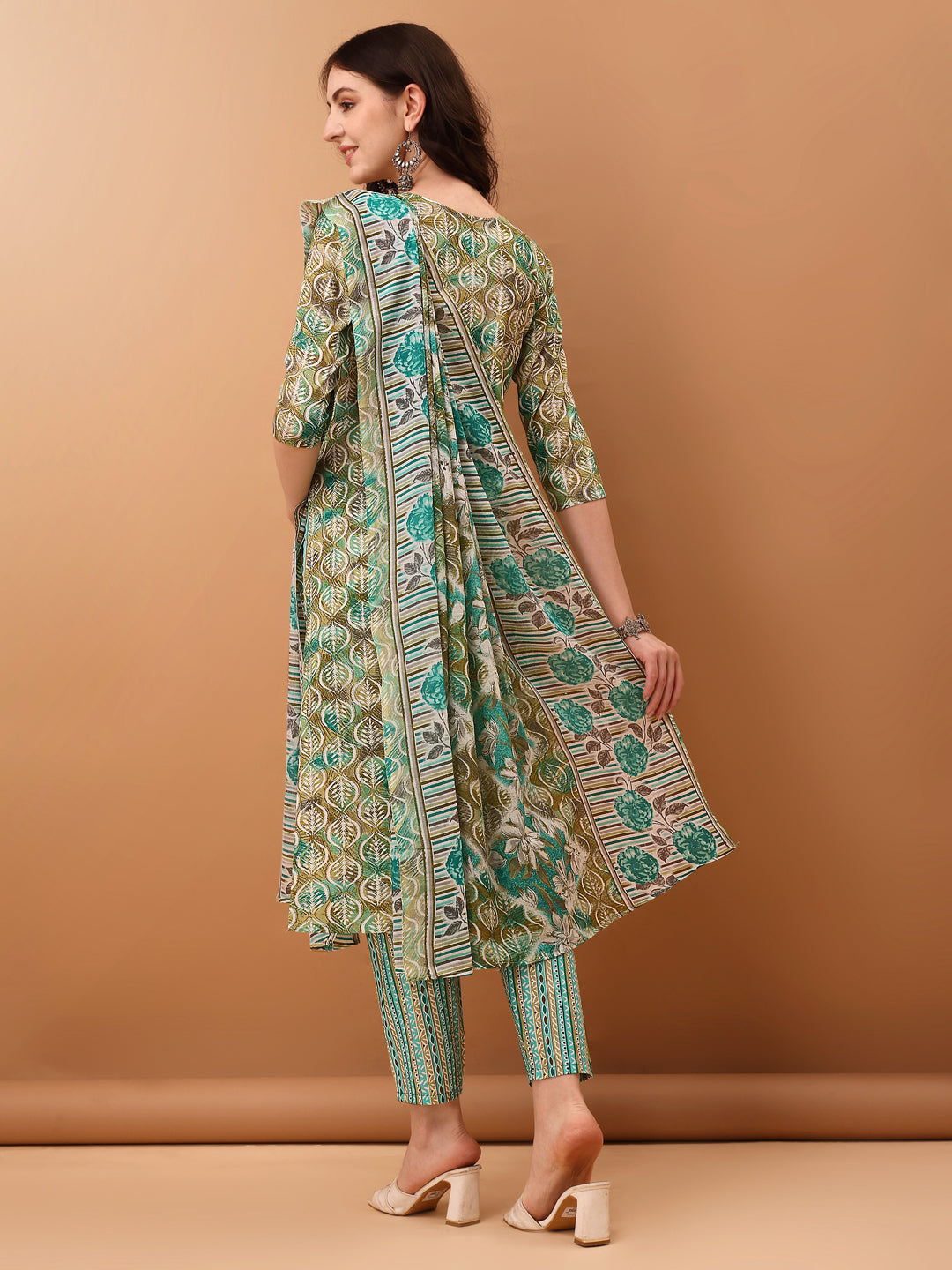 Floral Printed Kurta with pant & dupatta