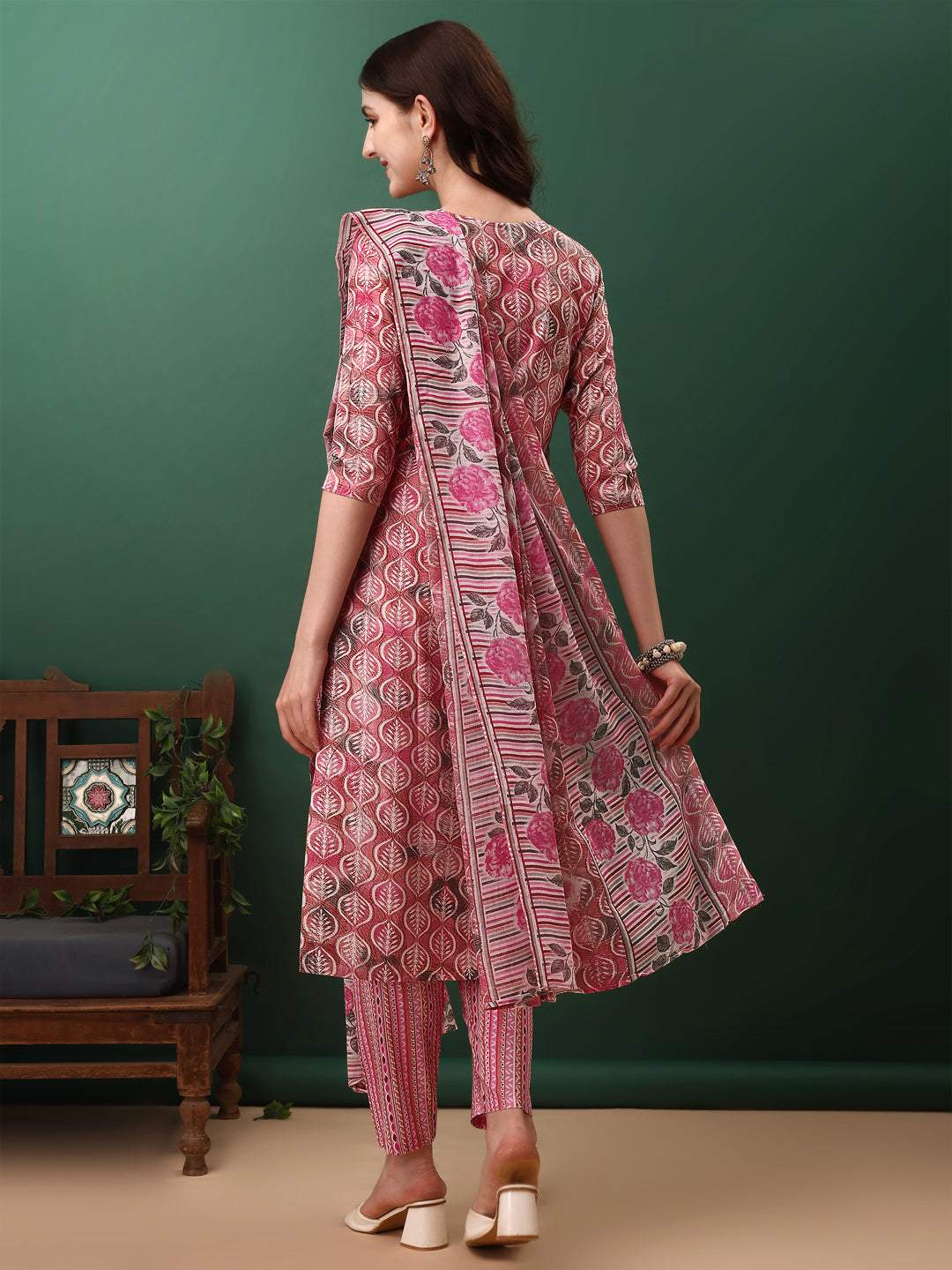 Floral Printed Kurta with pant & dupatta