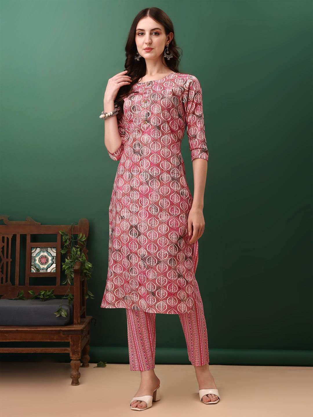 Floral Printed Kurta with pant & dupatta