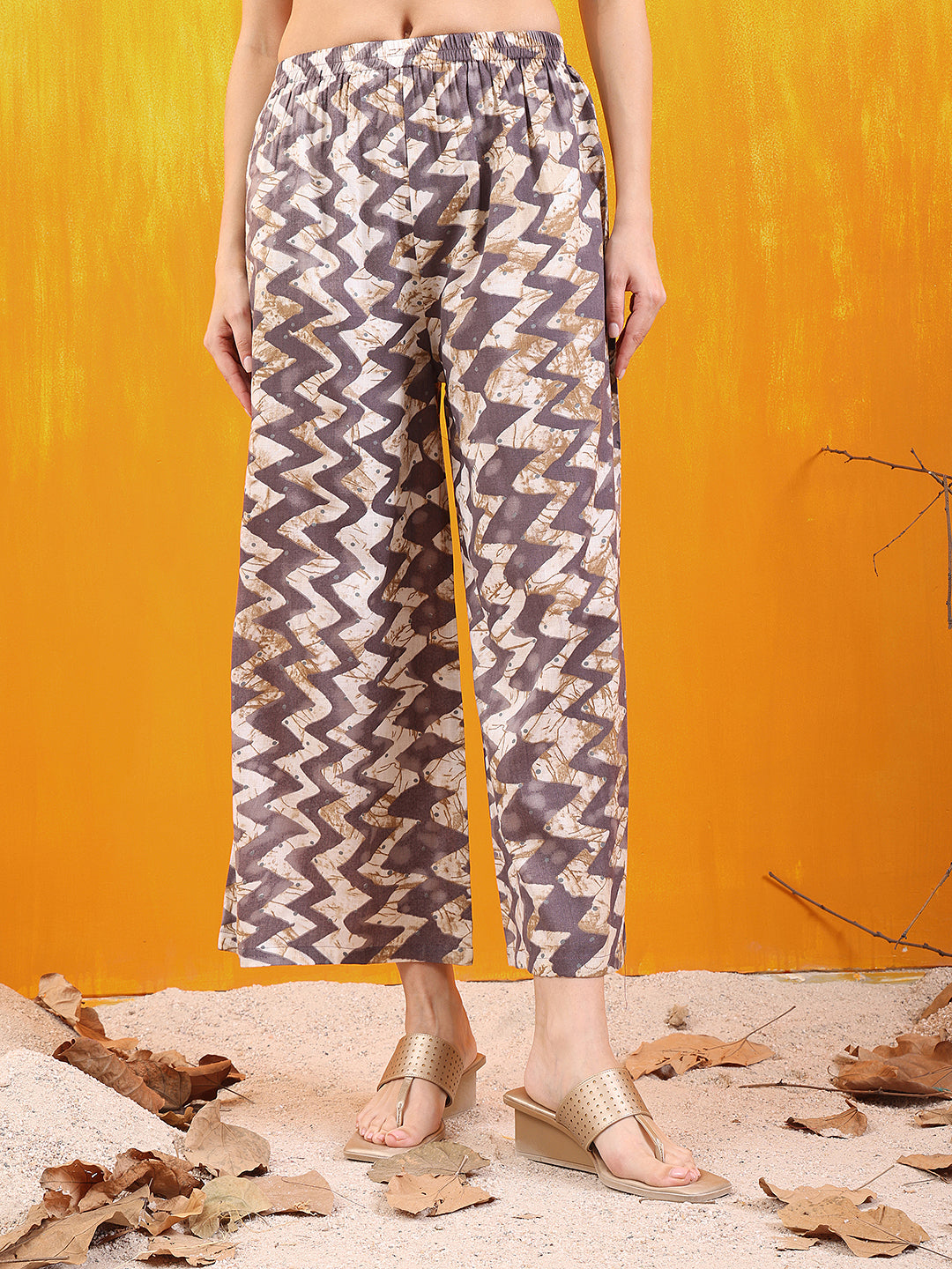 Chevron Printed Kurta with Palazzo Pant & Dupatta