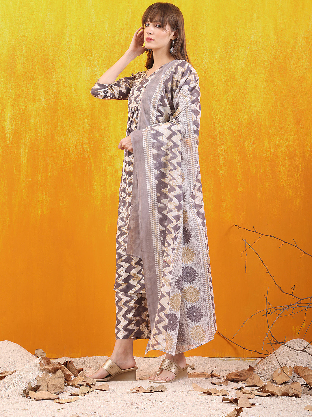 Chevron Printed Kurta with Palazzo Pant & Dupatta