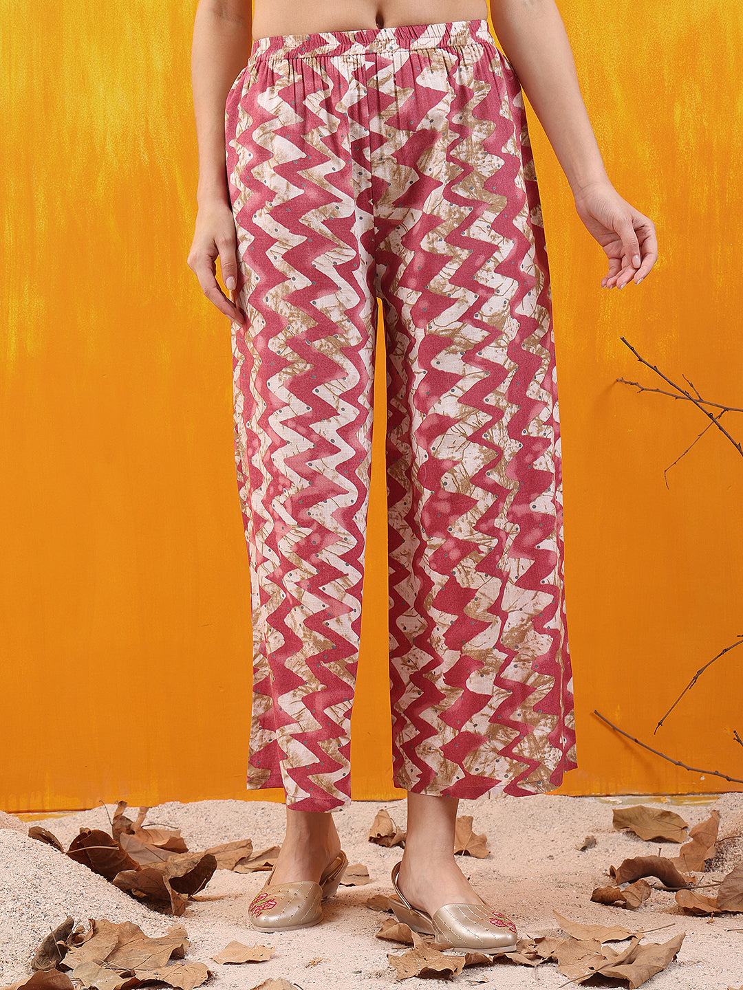 Chevron Printed Kurta with Palazzo Pant & Dupatta