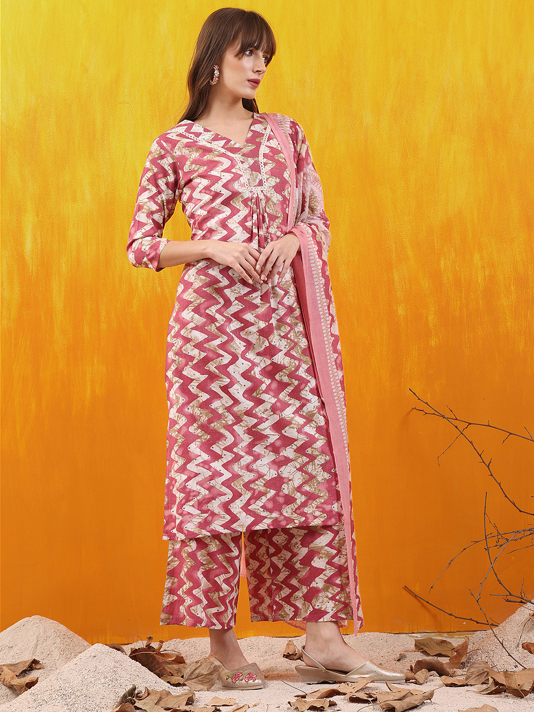 Chevron Printed Kurta with Palazzo Pant & Dupatta