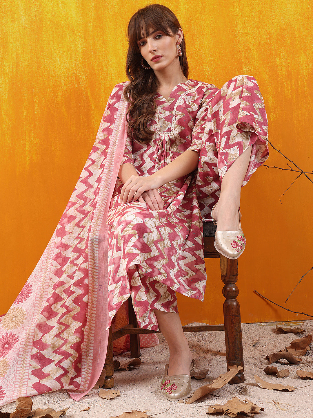 Chevron Printed Kurta with Palazzo Pant & Dupatta