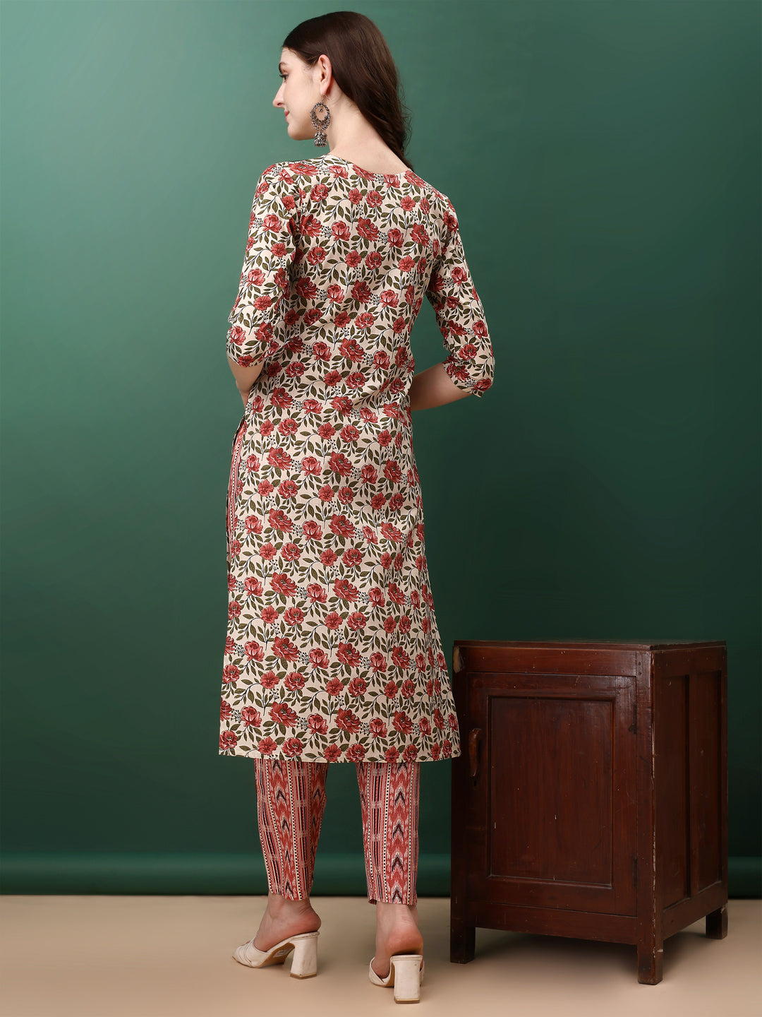 Floral Printed Kurta with Pant & dupatta