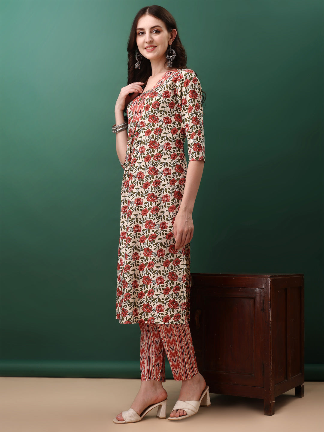 Floral Printed Kurta with Pant & dupatta