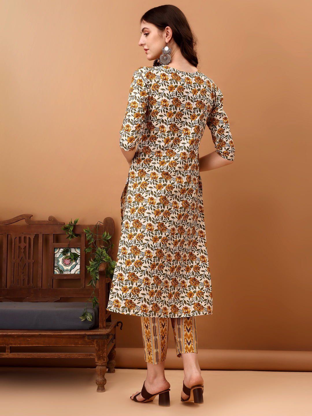 Floral Printed Kurta with Pant & dupatta