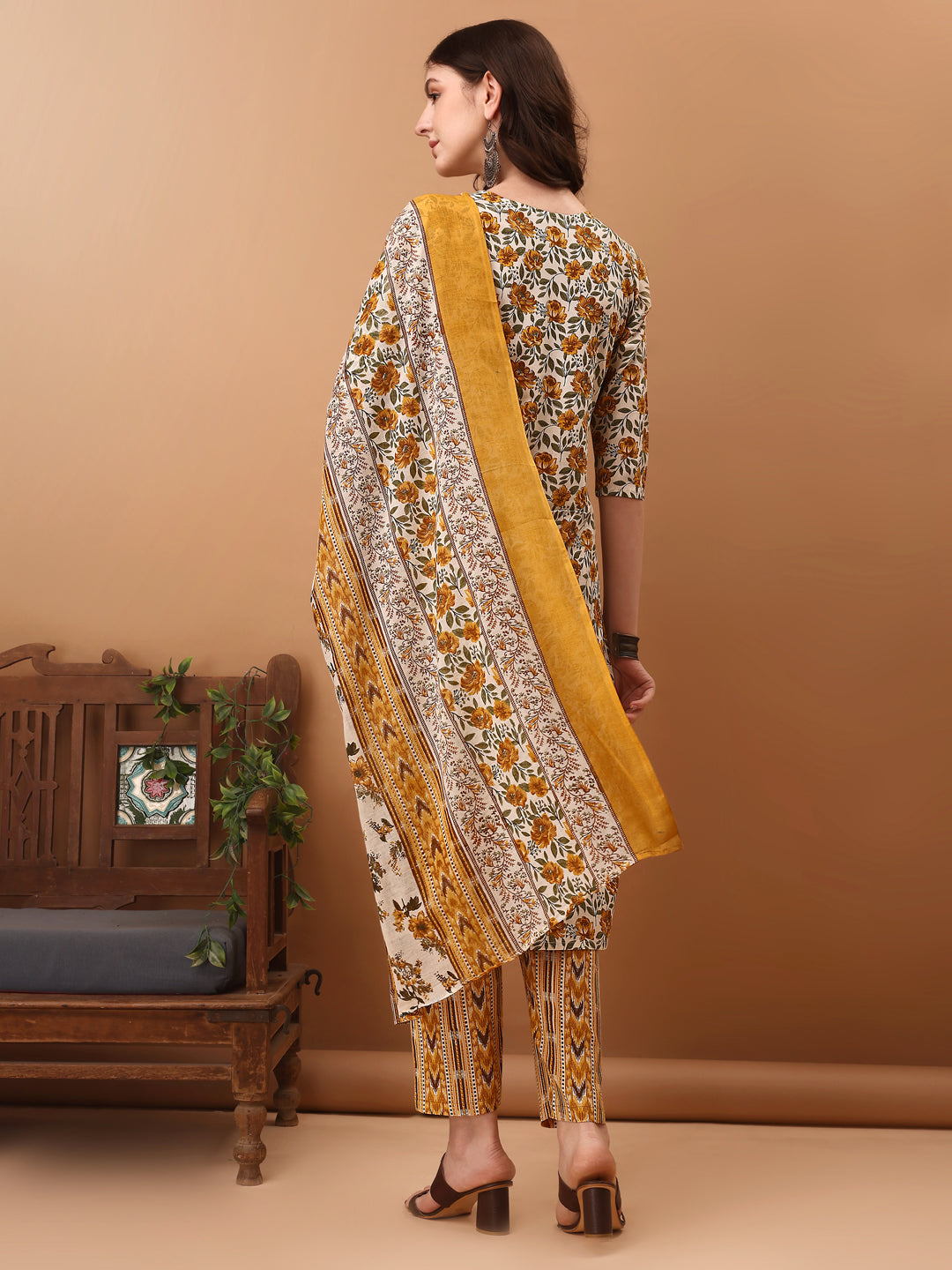 Floral Printed Kurta with Pant & dupatta