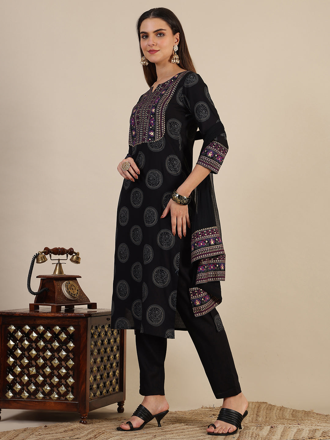 Printed rayon kurta with pant & Printed dupatta