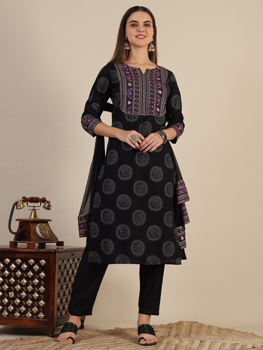 Printed rayon kurta with pant & Printed dupatta