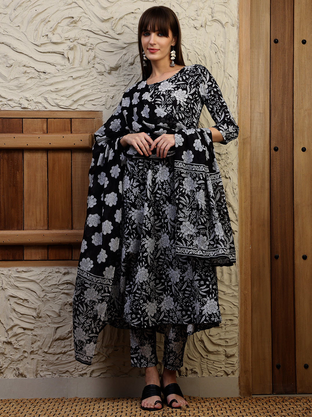 Floral Printed Flared Kurta with pant & Dupatta