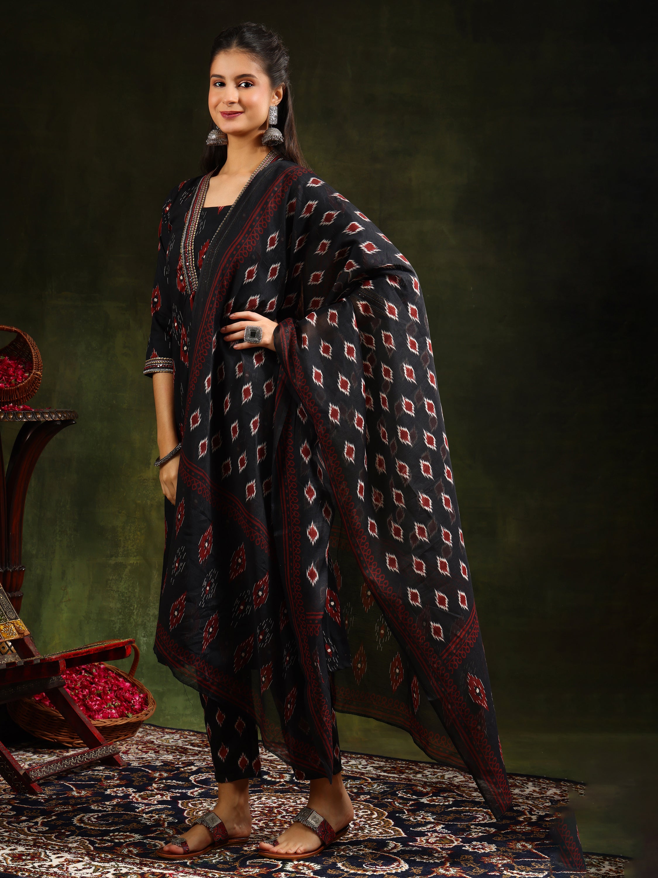 Ethnic Motifs Printed Aline Kurta with pant & Dupatta