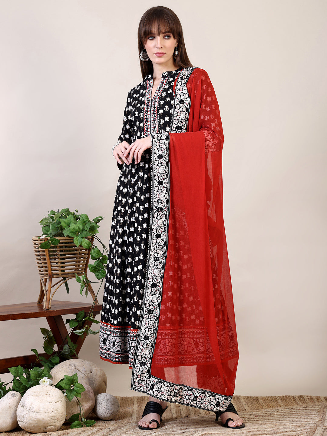 Khari Printed Anarkali Flared Kurta with Pant & Dupatta