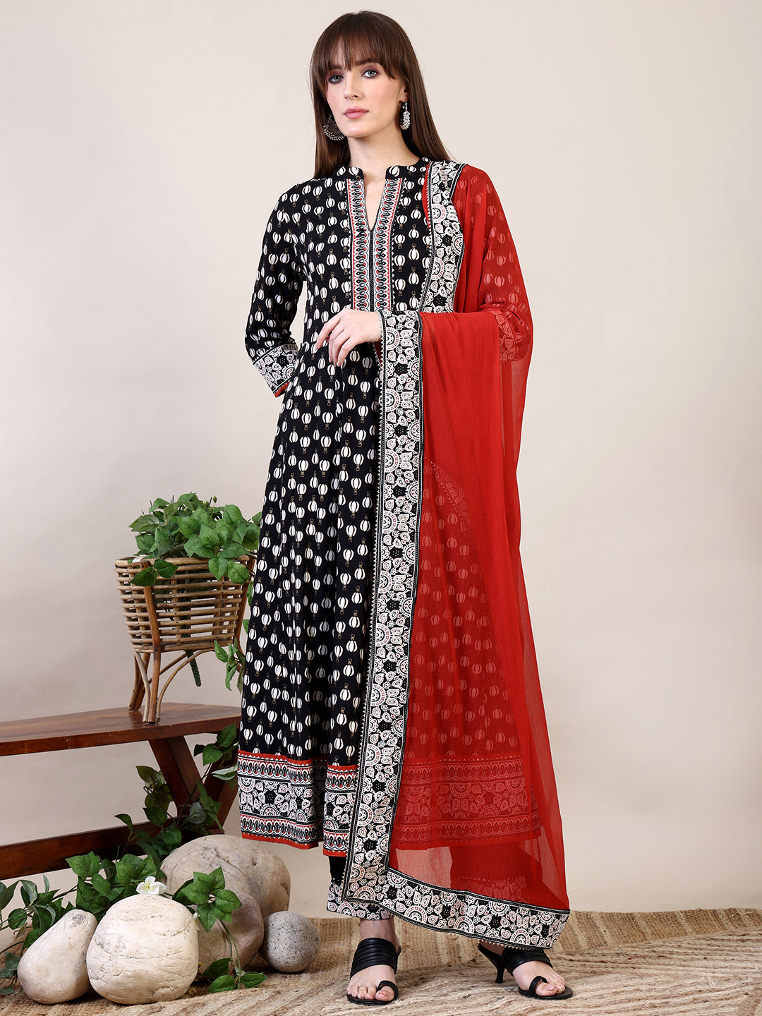 Khari Printed Anarkali Flared Kurta with Pant & Dupatta