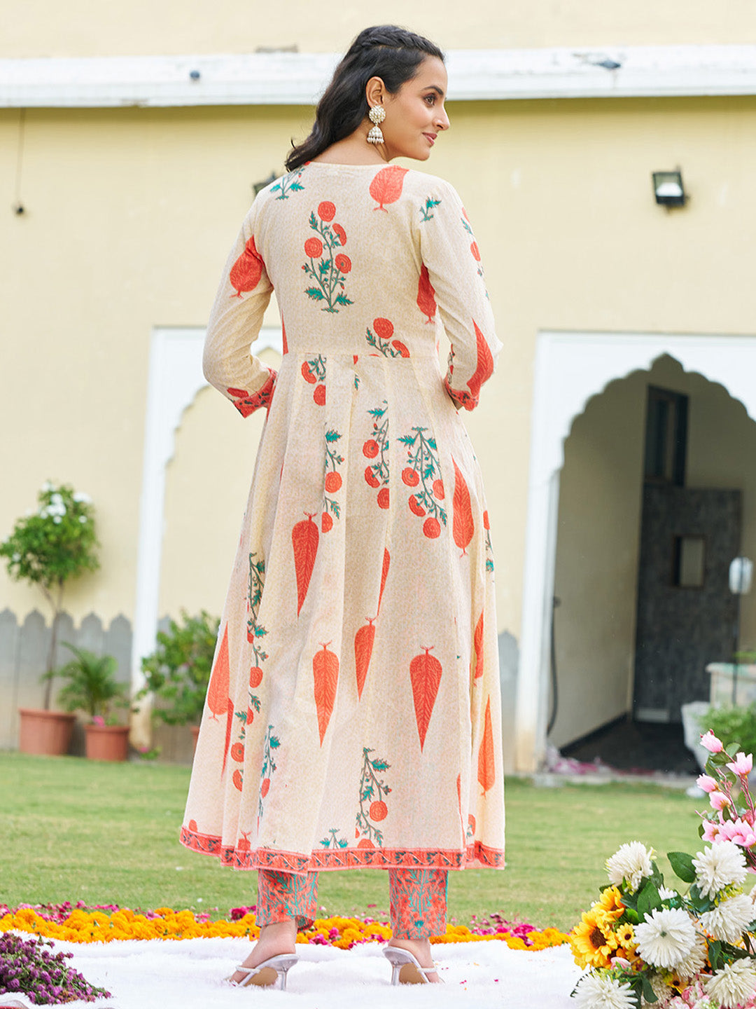 Ethnic Motifs Printed Anarkali Kurta with Pant & Dupatta