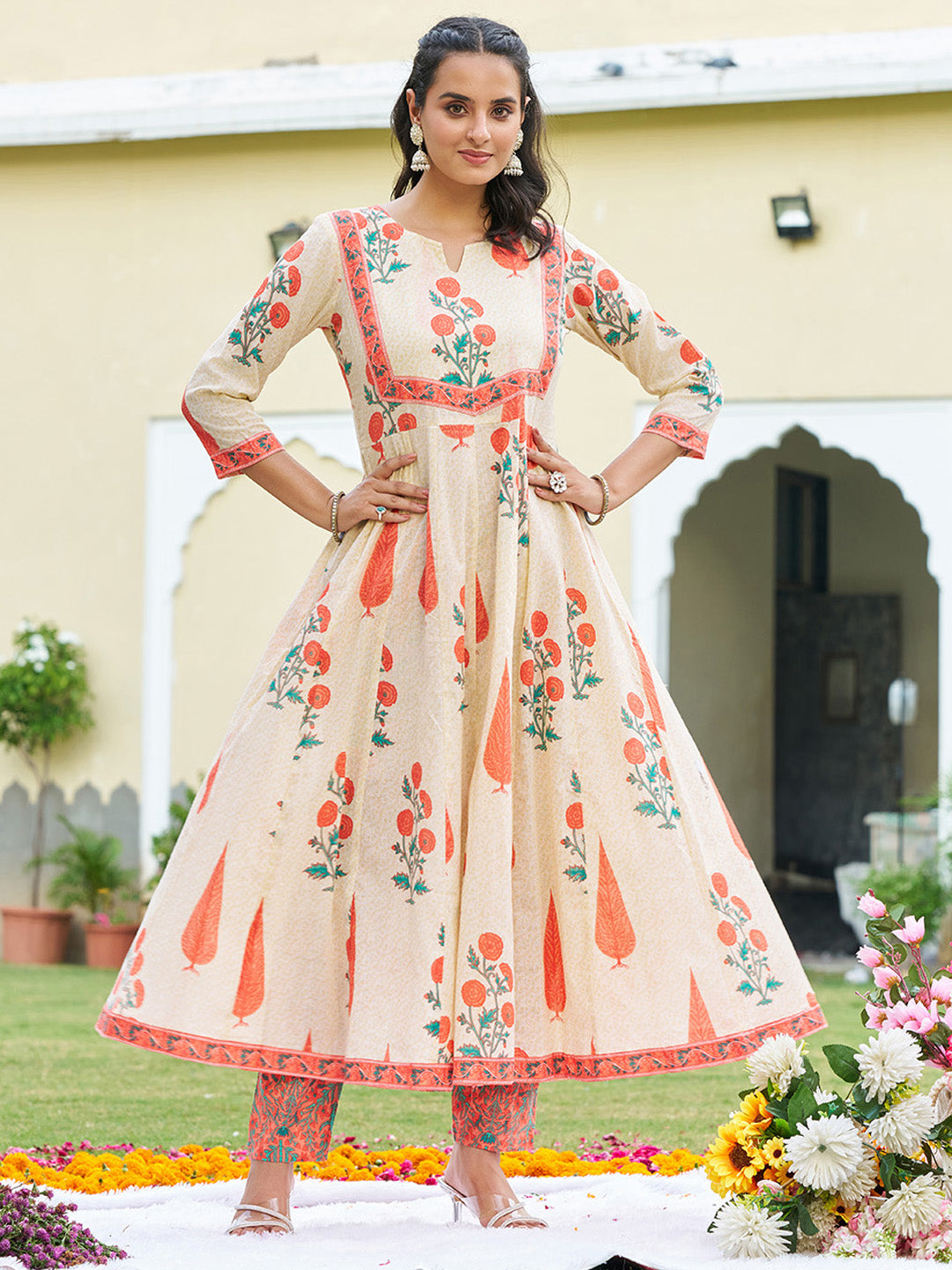 Ethnic Motifs Printed Anarkali Kurta with Pant & Dupatta