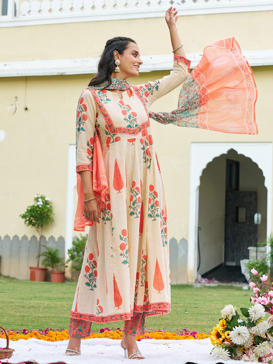 Ethnic Motifs Printed Anarkali Kurta with Pant & Dupatta