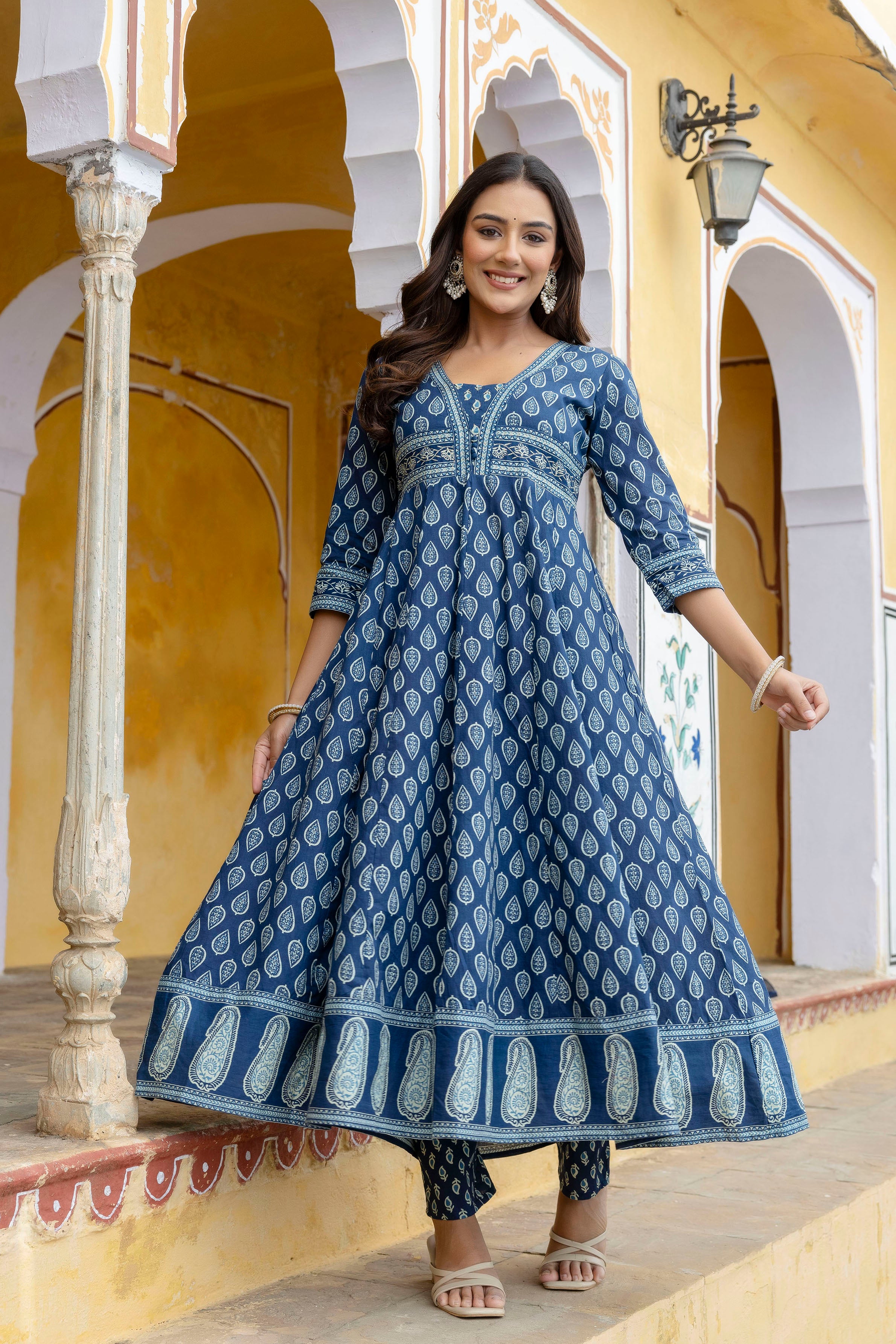 Ethnic Printed Anarkali Kurta with matching Pant & a flowy Dupatta