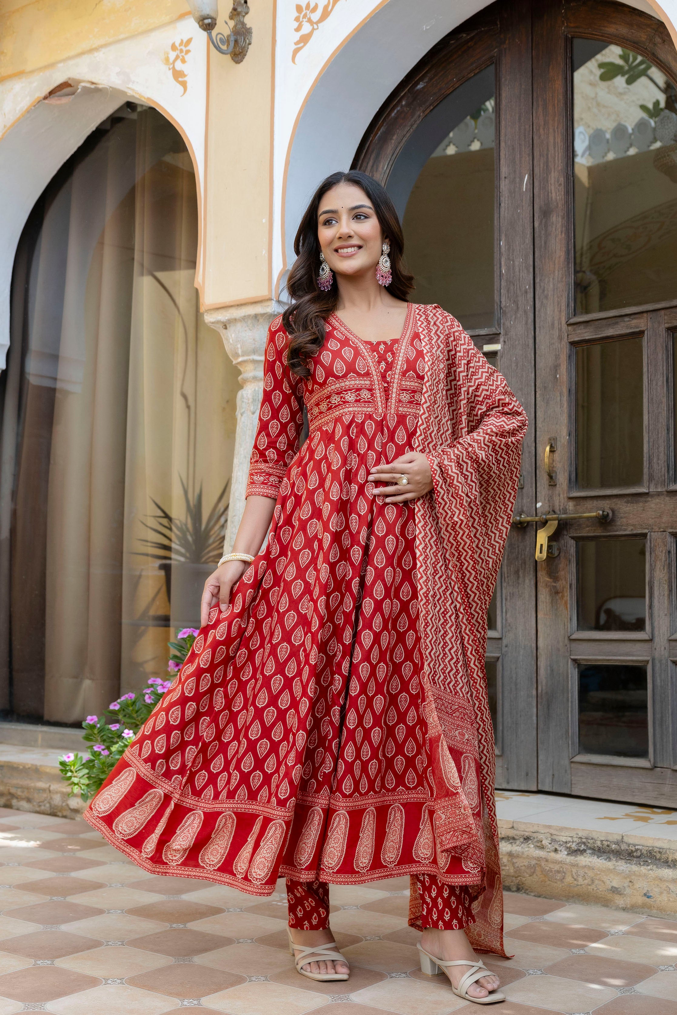 Ethnic Printed Anarkali Kurta with matching Pant & a flowy Dupatta