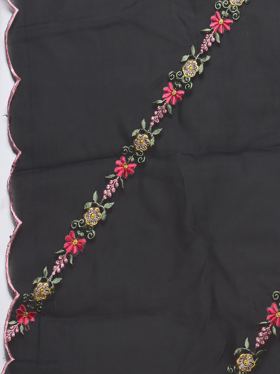 Floral Embroidered Kurta with pant & Premium Organza Embroidered Dupatta Luxury