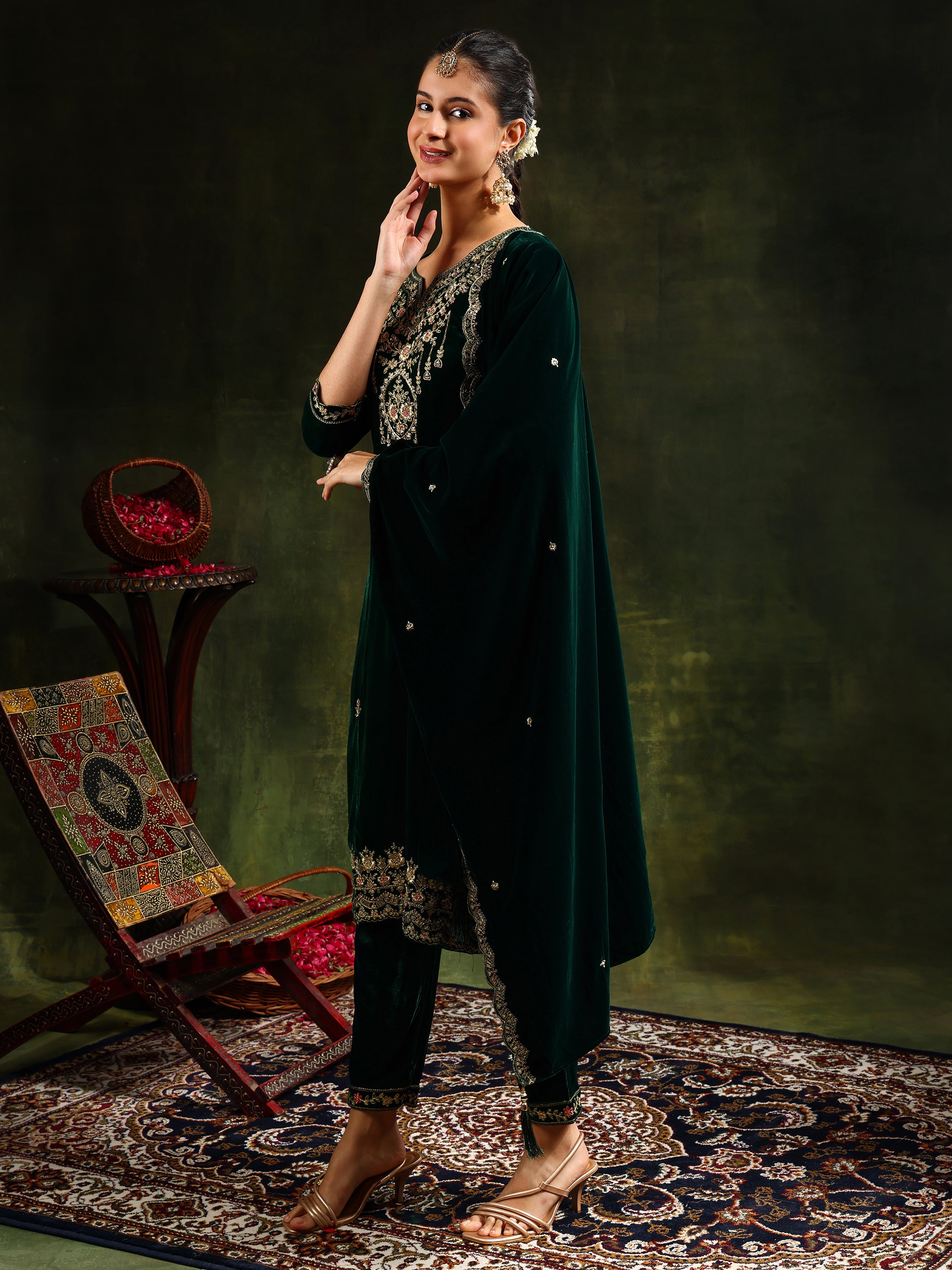 Embroidered Velvet Kurta With pant & Dupatta