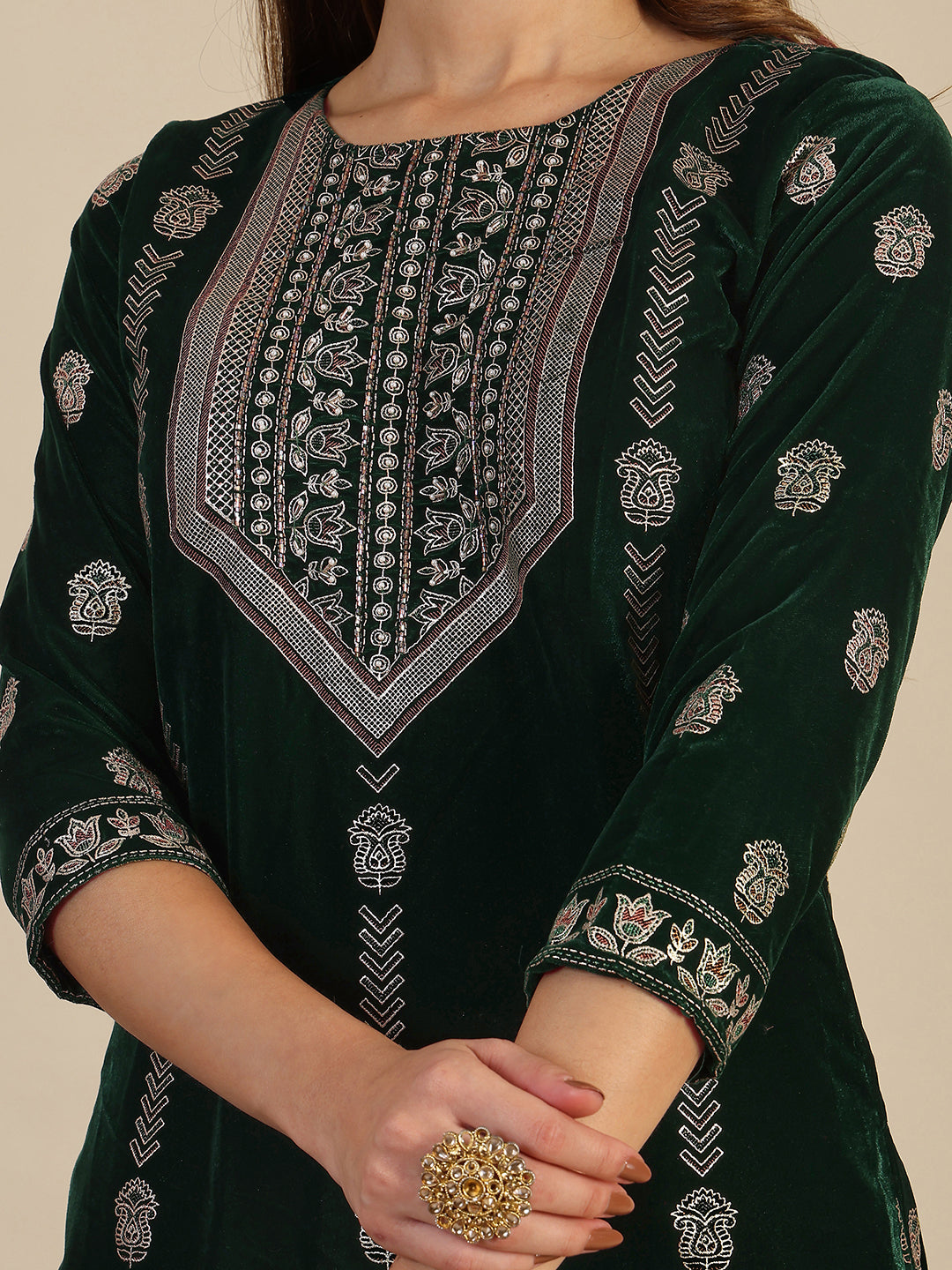 Hand & Foil Printed Velvet Kurta with pant & dupatta