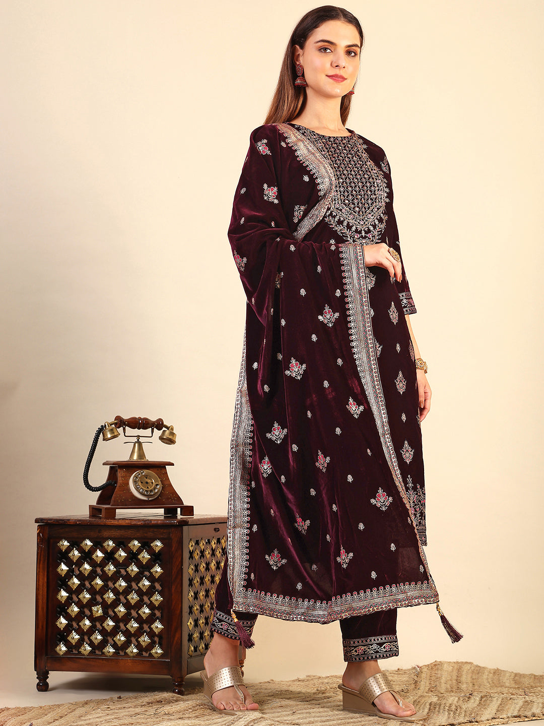 Hand & Foil Printed Velvet Kurta with pant & dupatta