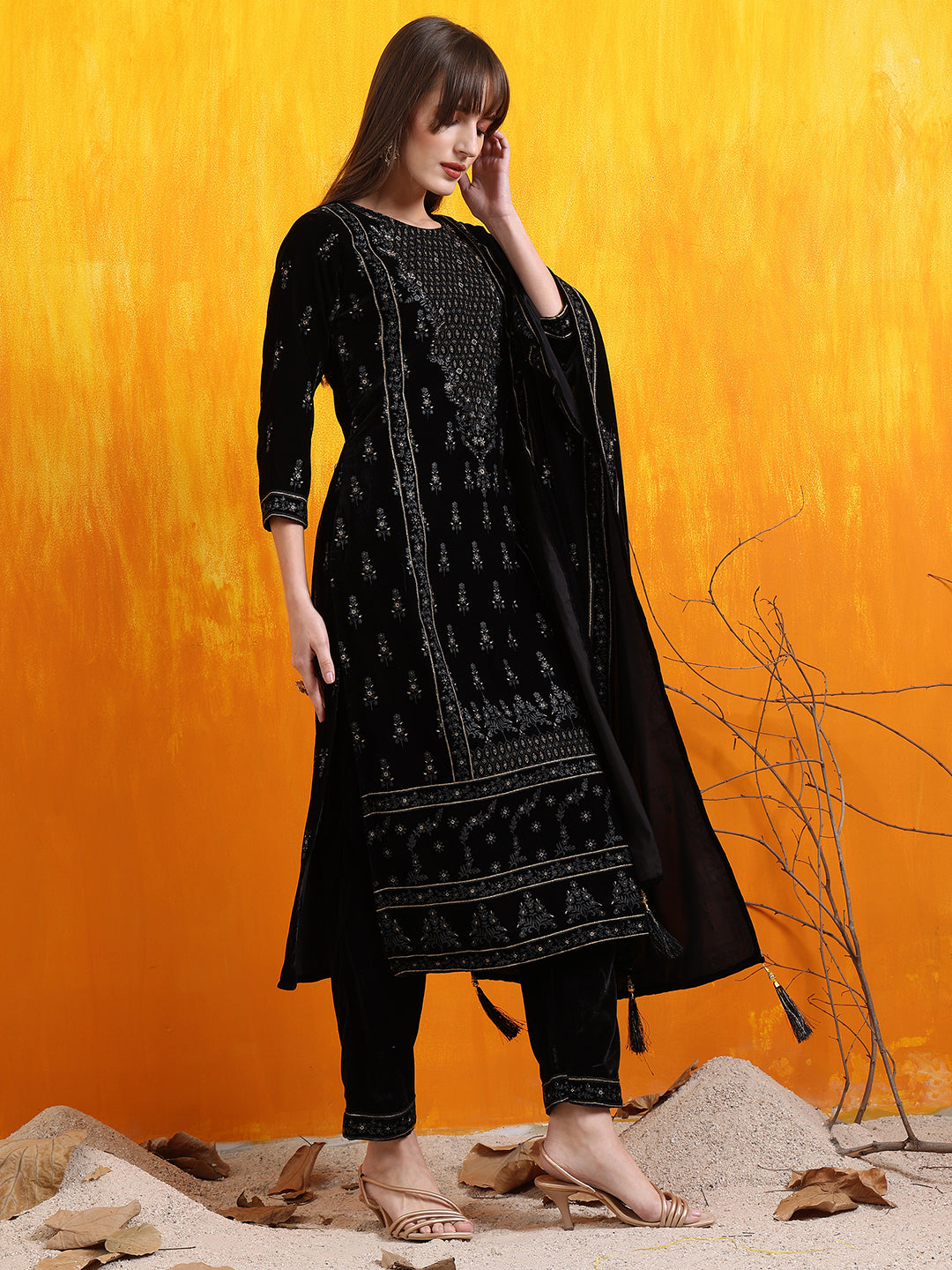 Hand Embroidered & Foil Printed Velvet Kurta with pant & dupatta