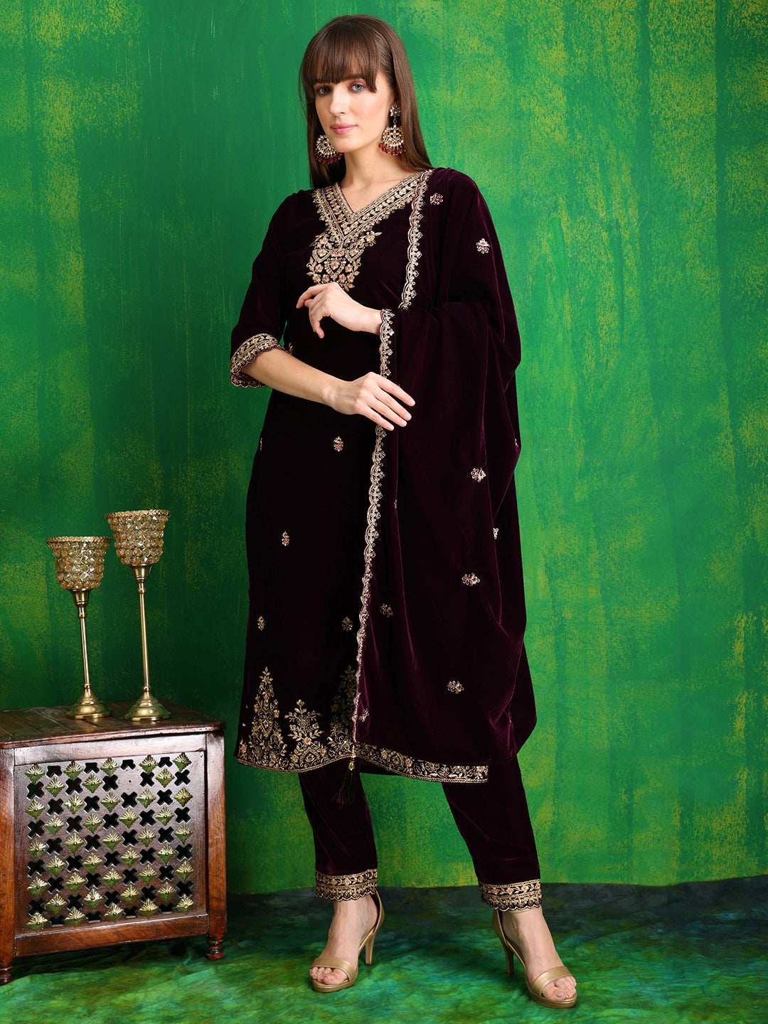 Velvet Embroidered Kurta with Pant & Embroidered Velvet Dupatta