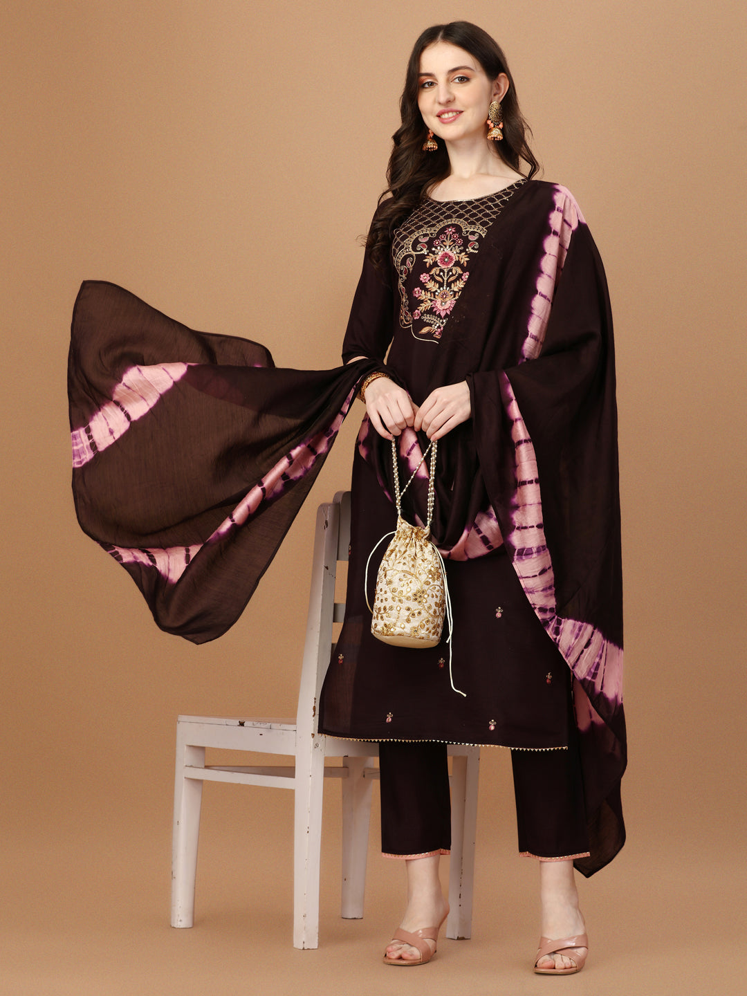 Hand Embroidered Chanderi Kurta with pant & dupatta set