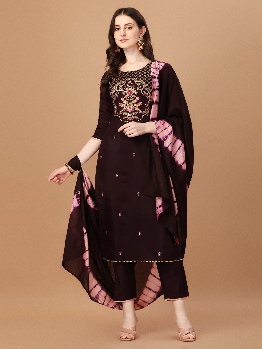 Hand Embroidered Chanderi Kurta with pant & dupatta set