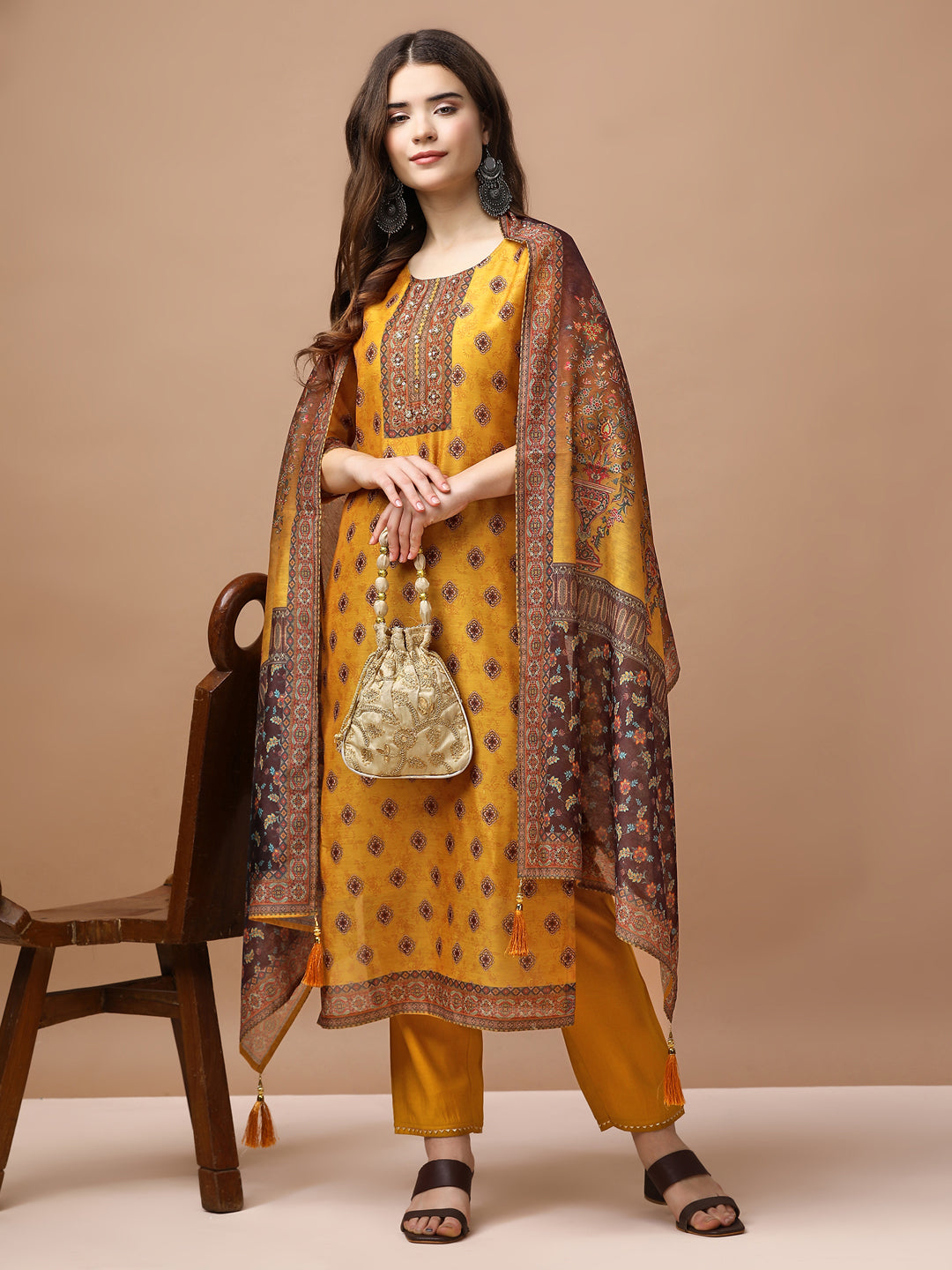 Embroidered & Ethnic motifs printed kurta with pant & dupatta