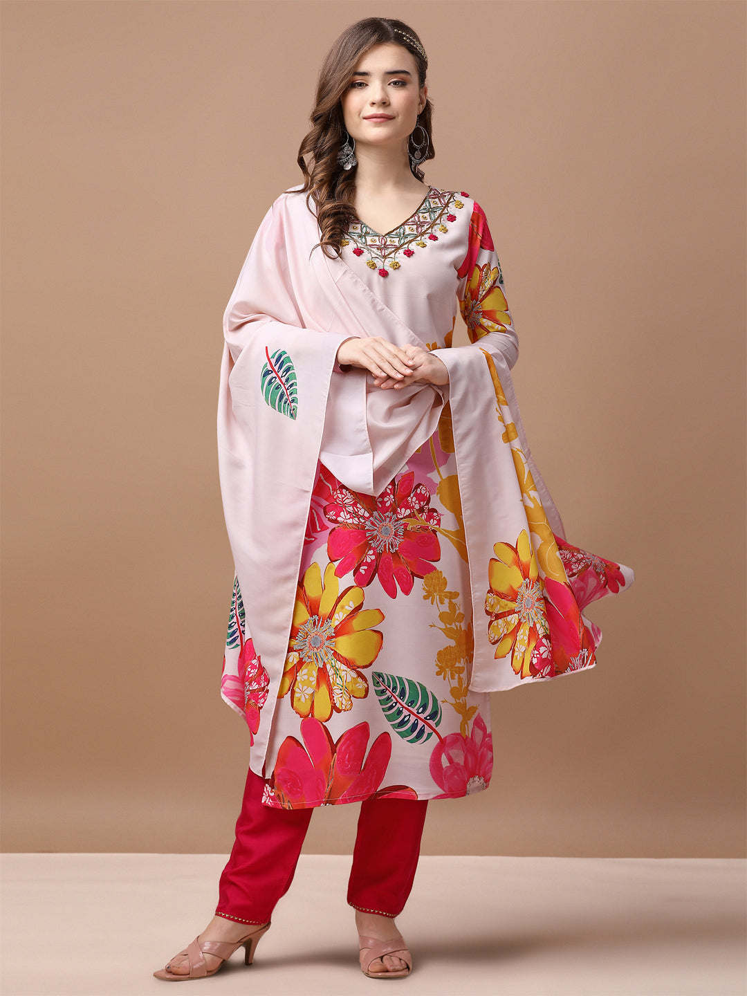 Hand embroidered Floral printed Muslin Kurta pant & dupatta