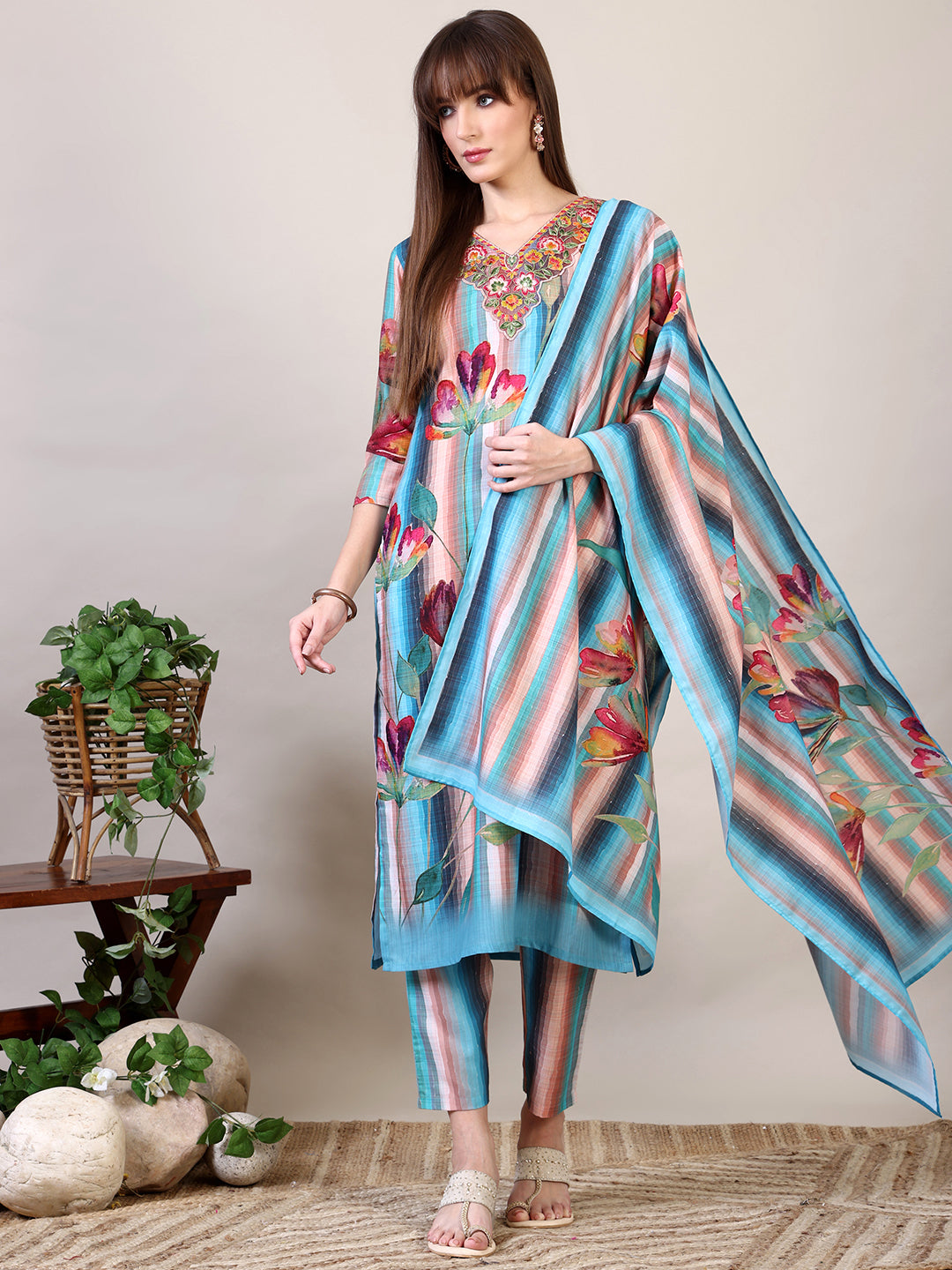 Embroidered & Floral Printed Kurta with Pant & Dupatta