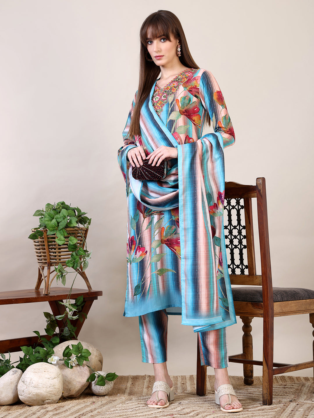 Embroidered & Floral Printed Kurta with Pant & Dupatta