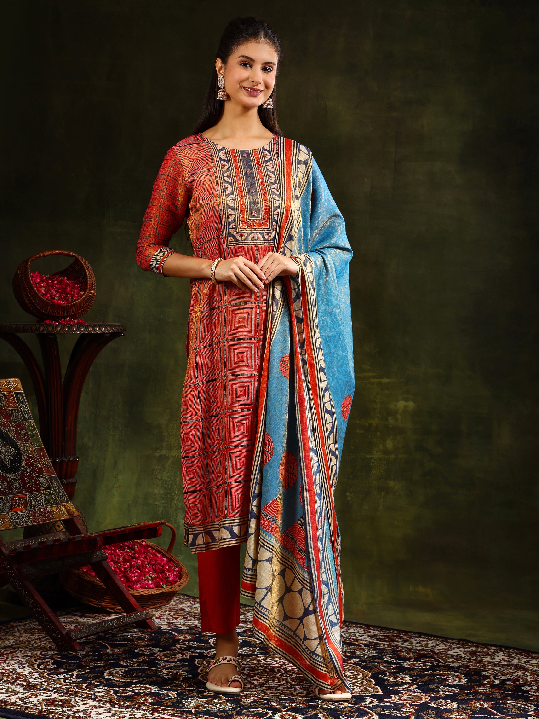 Hand embroidered & Pure Silk Jacquard kurta with Pant & pure Silk Dupatta