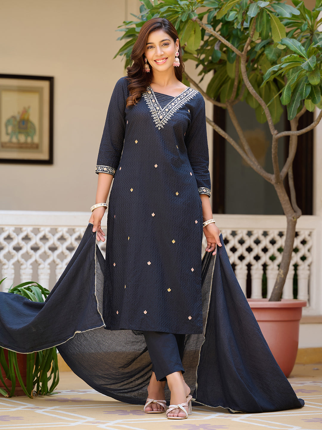 Sequined & zari Embroidered Kurta with pant &  Dupatta