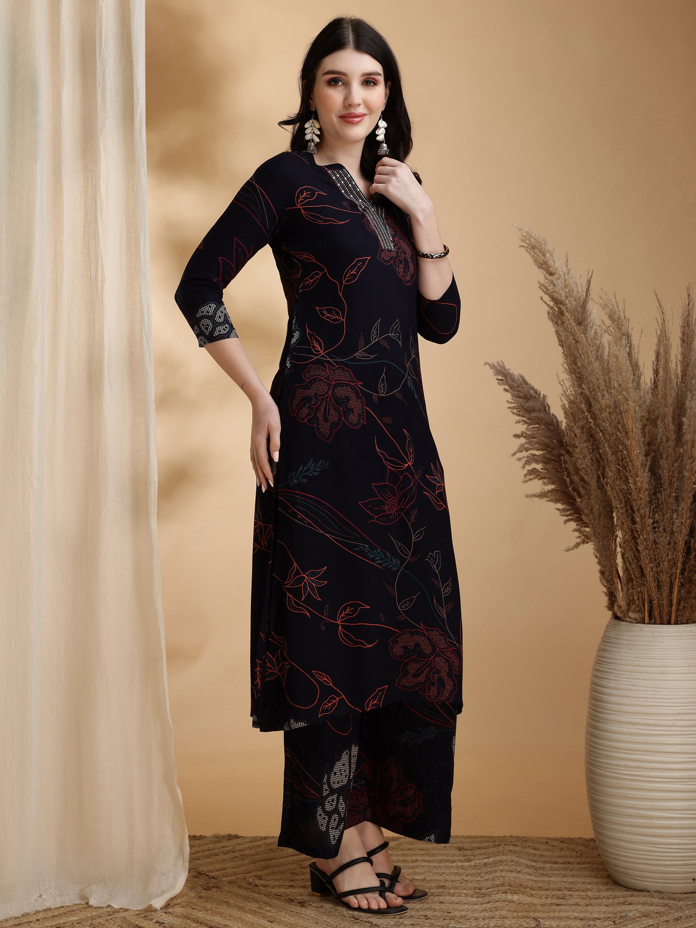 Floral Printed Kurta Pallazo Set