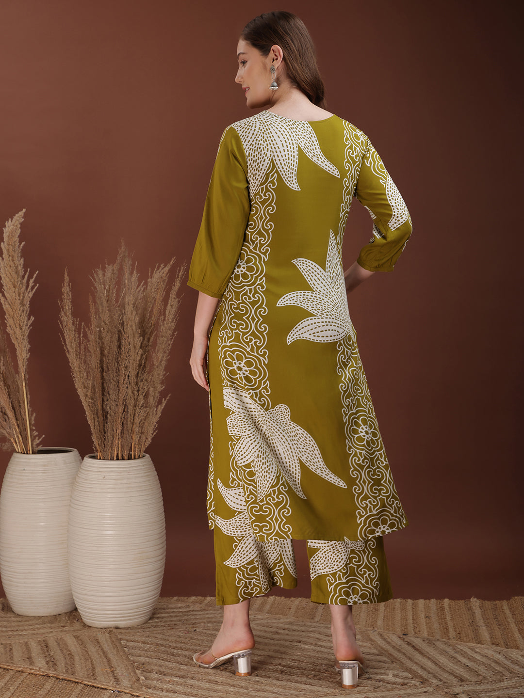 Hand embroidered with Floral & leaf Printed Kurta and Palazzo