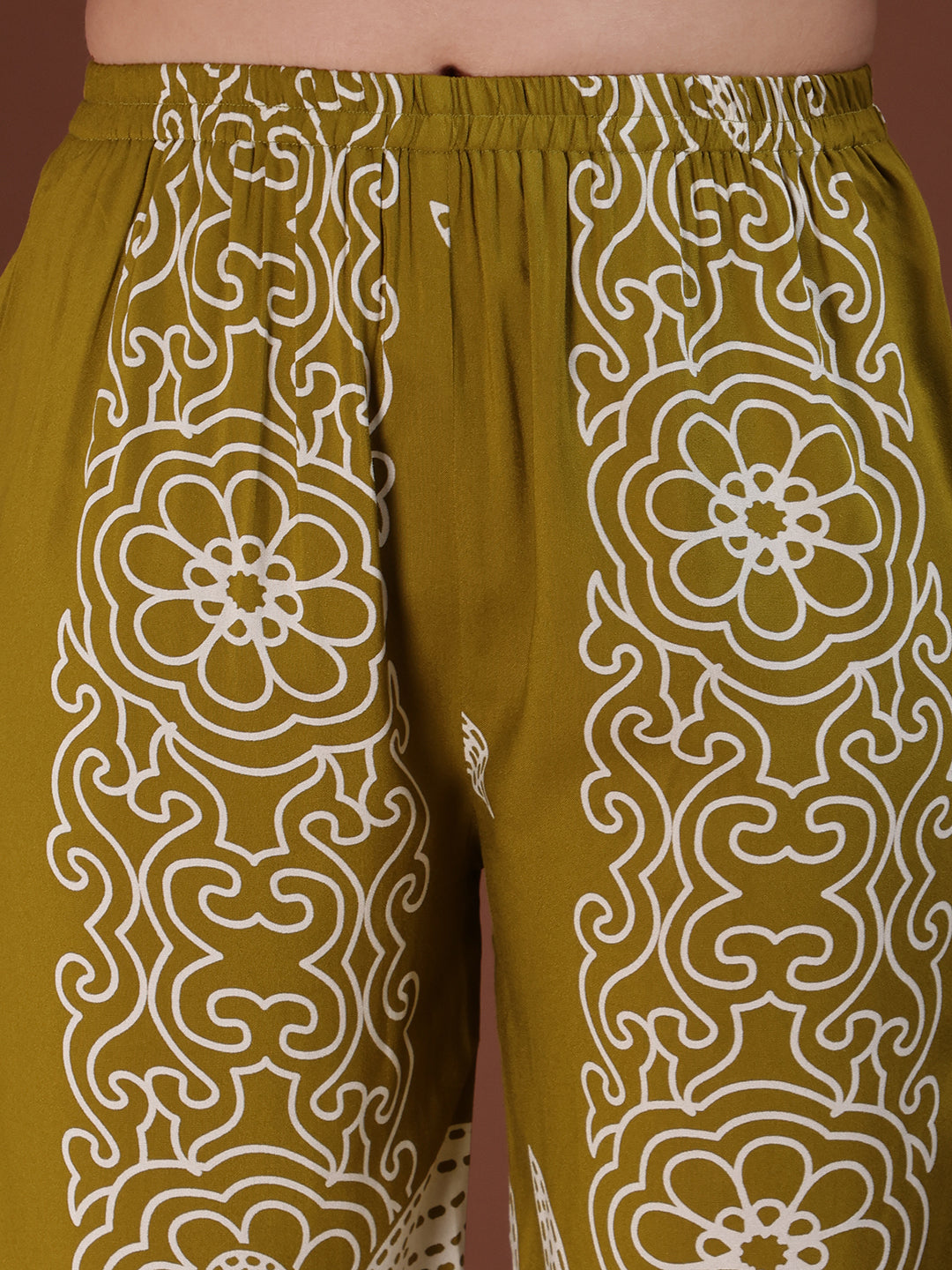 Hand embroidered with Floral & leaf Printed Kurta and Palazzo