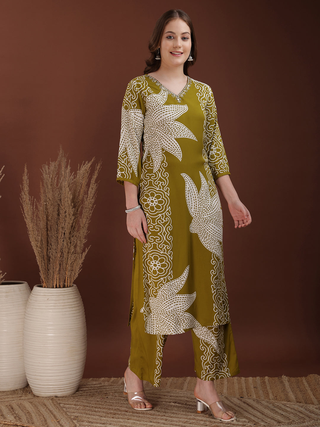Hand embroidered with Floral & leaf Printed Kurta and Palazzo