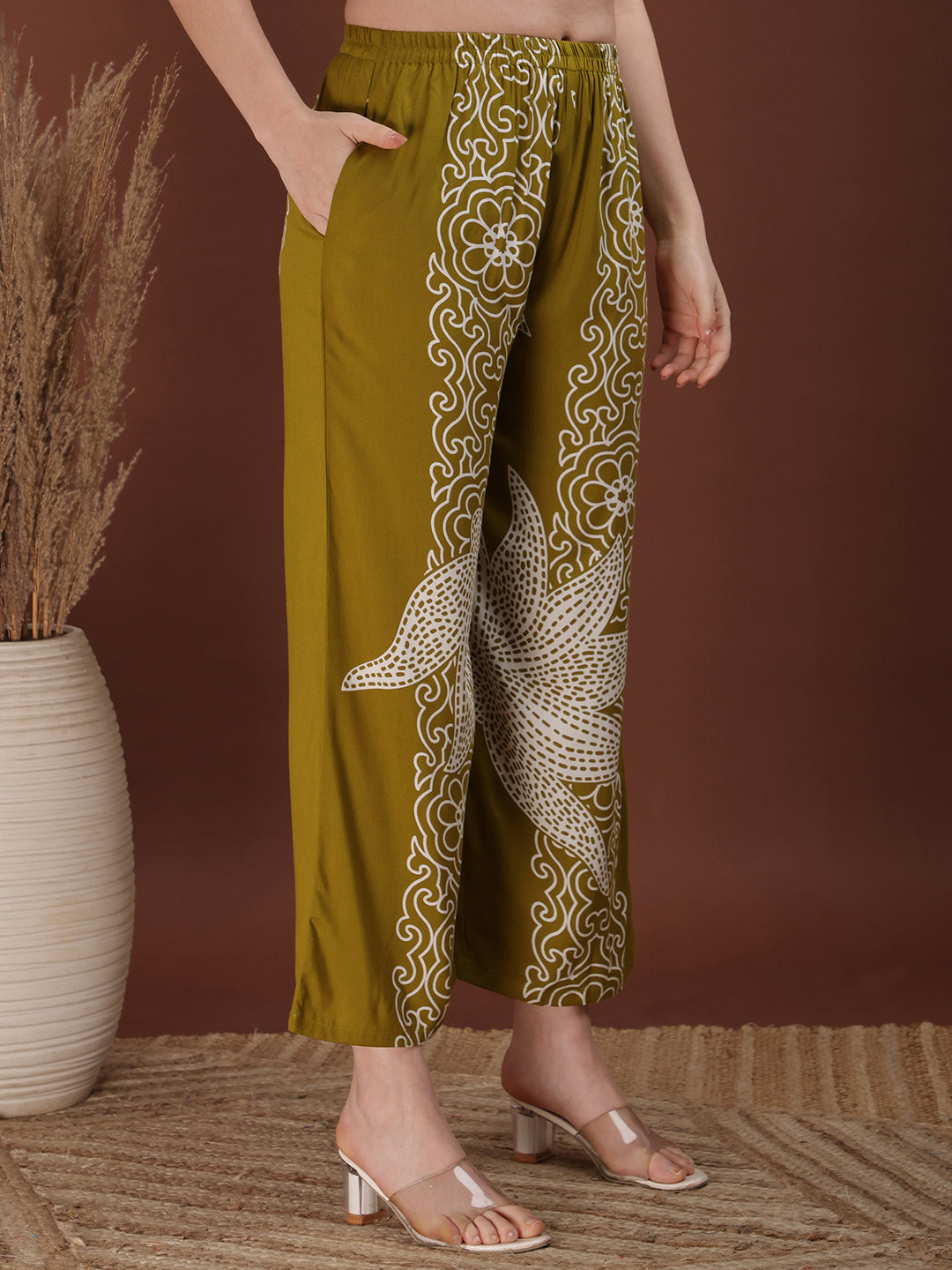 Hand embroidered with Floral & leaf Printed Kurta and Palazzo