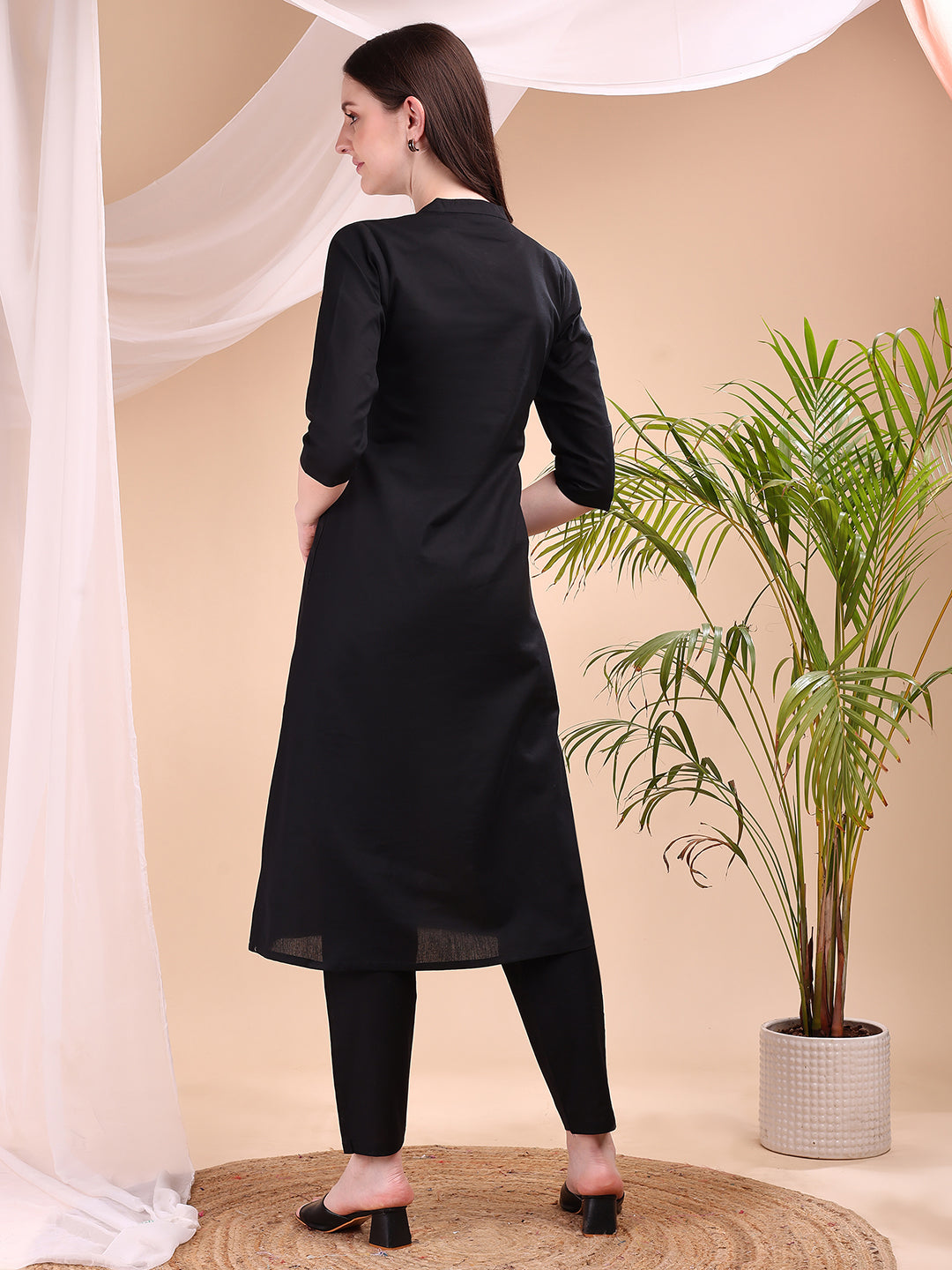 Placement floral front buttoned Kurta with Pant