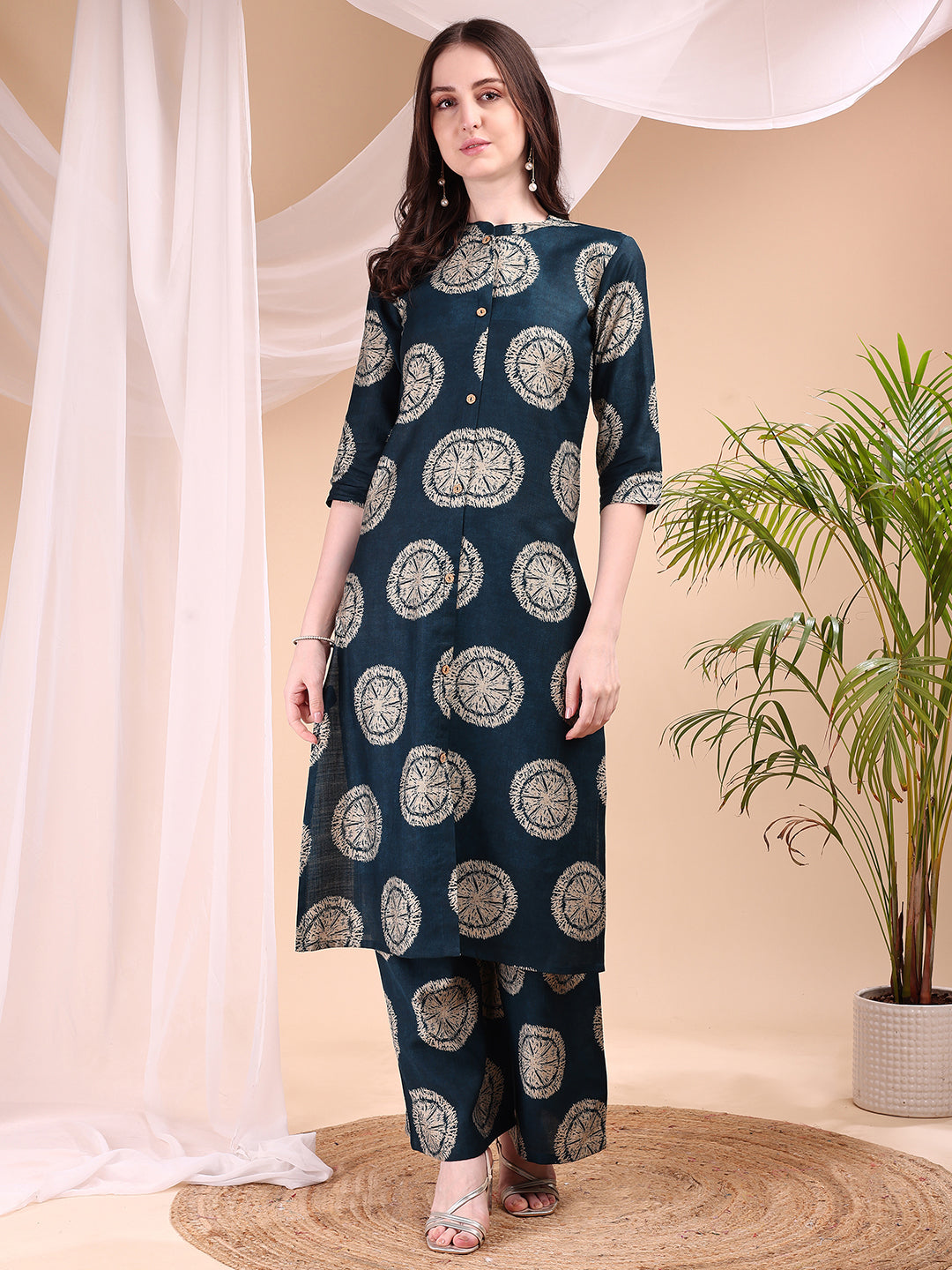 Two-piece Ethnic Motifs Printed Kurta with Palazzo