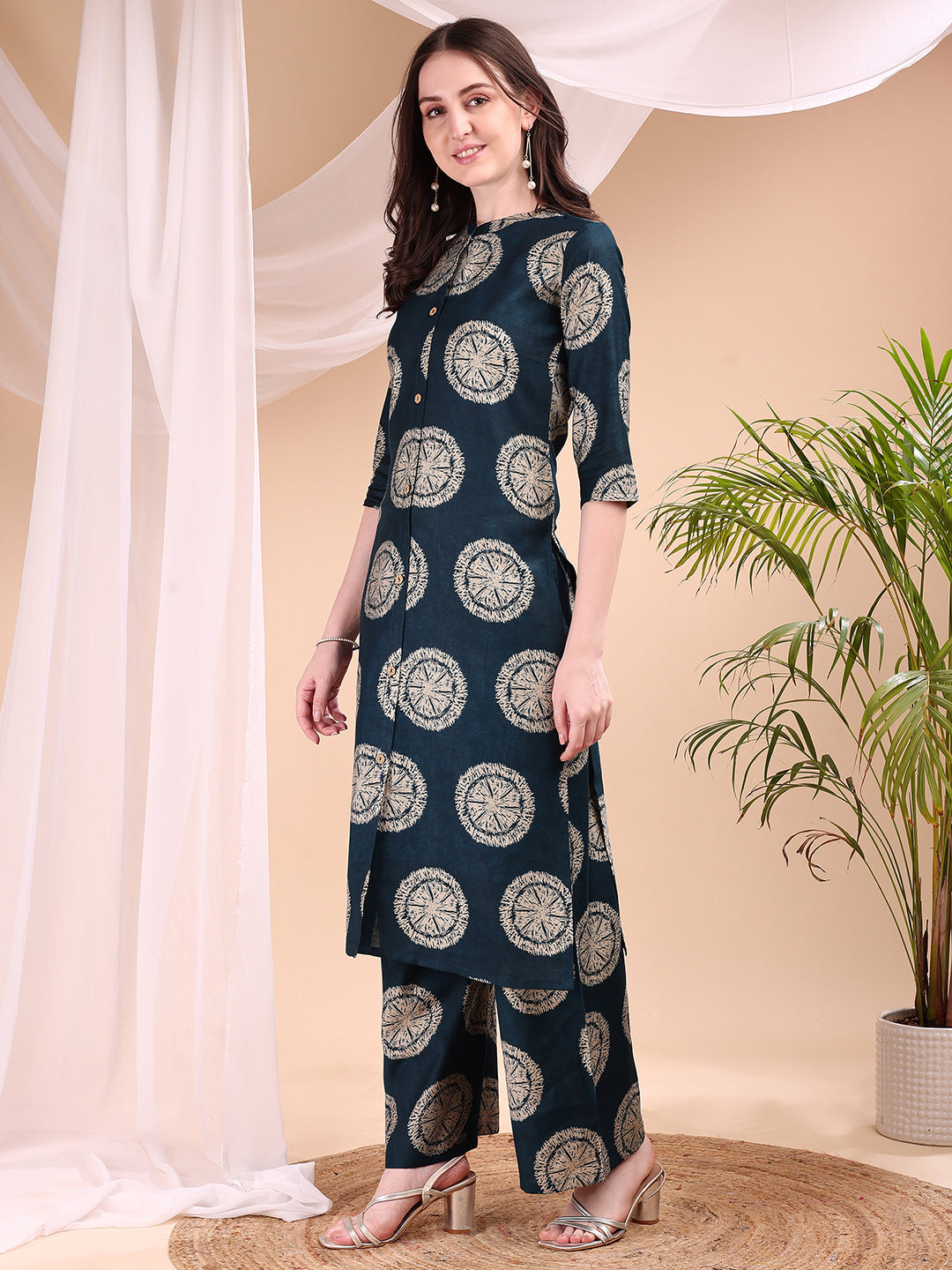 Two-piece Ethnic Motifs Printed Kurta with Palazzo