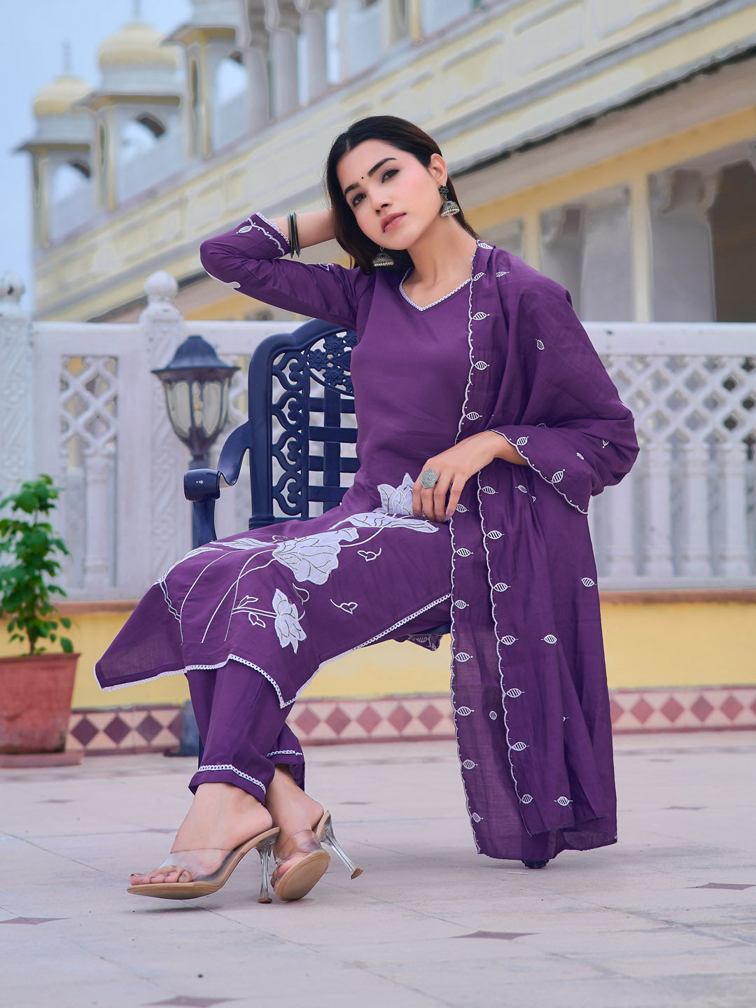 Embroidered Kurta with pant & Embroidered Dupatta