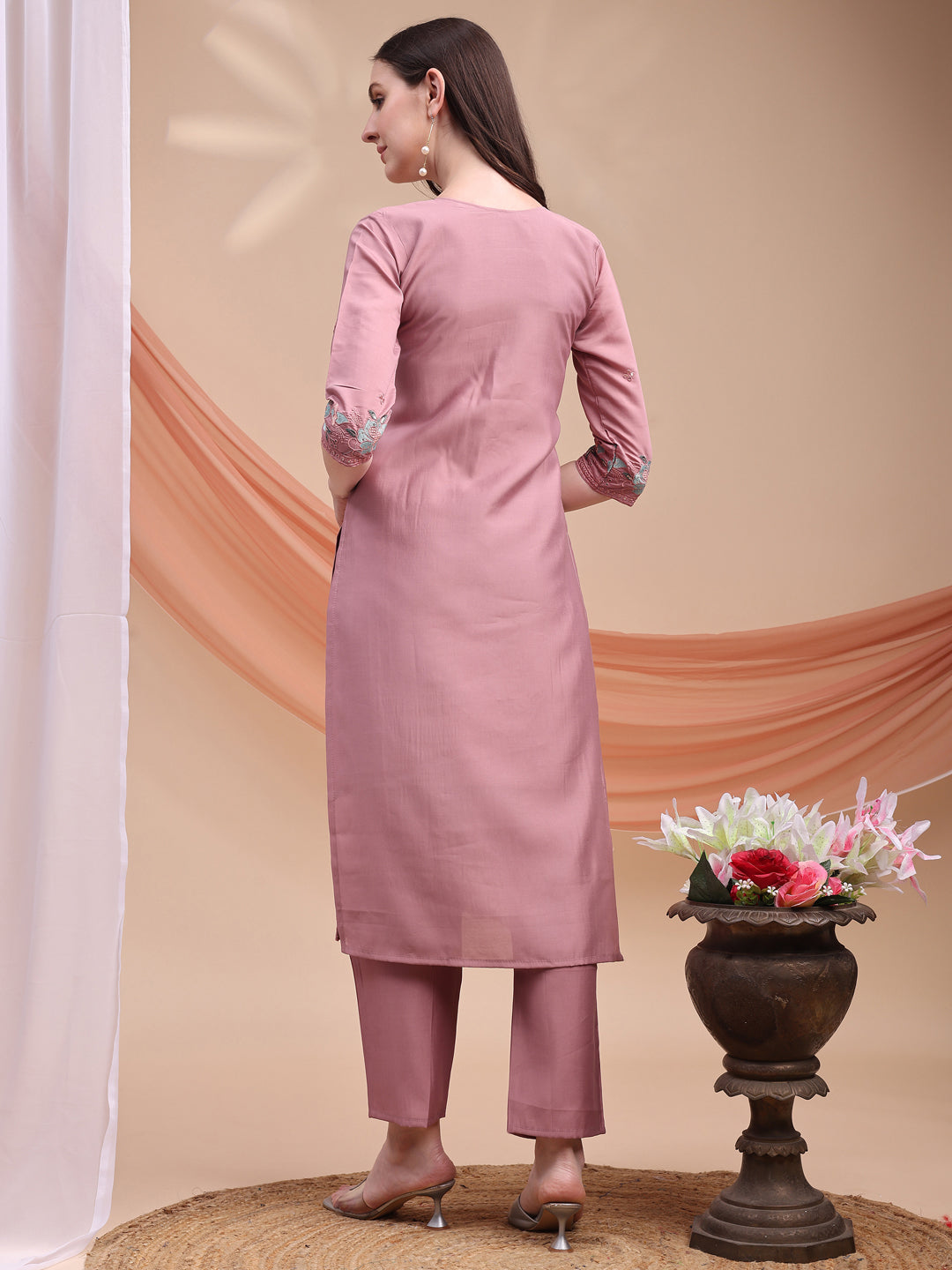 Embroidered Kurta with pant & Organza Embroidered Dupatta